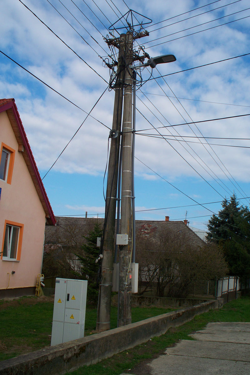 Reconstruction and modernization of public lighting in commune Stretava