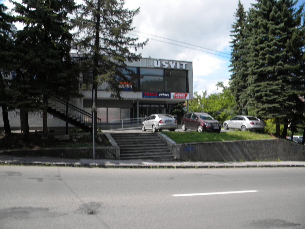 TESCO – Expres in Banská Bystrica, Švermová Street – Úsvit