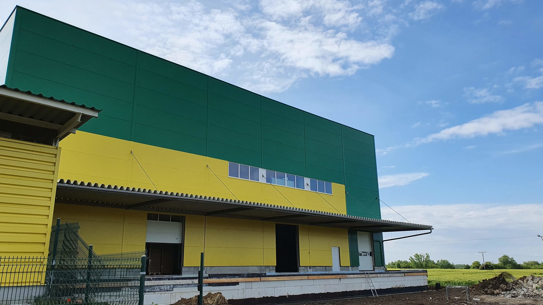 STORAGE HALL – SLOVAKIA TREND