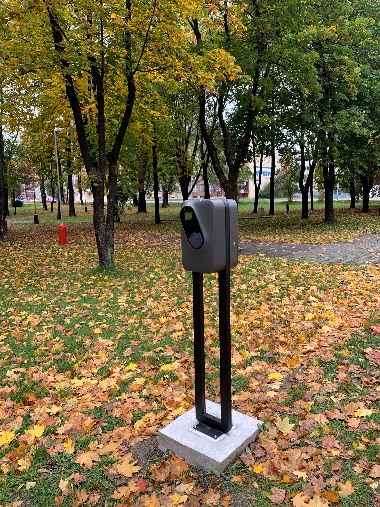 Public charging station for EVs