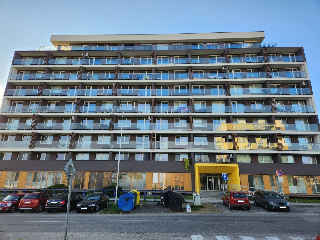 Superstructure, building modifications and parking house, apartment house Galéria City, Považská 40 / B, Košice